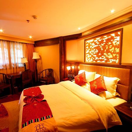 Lijiang Jinfu Hotel Εξωτερικό φωτογραφία