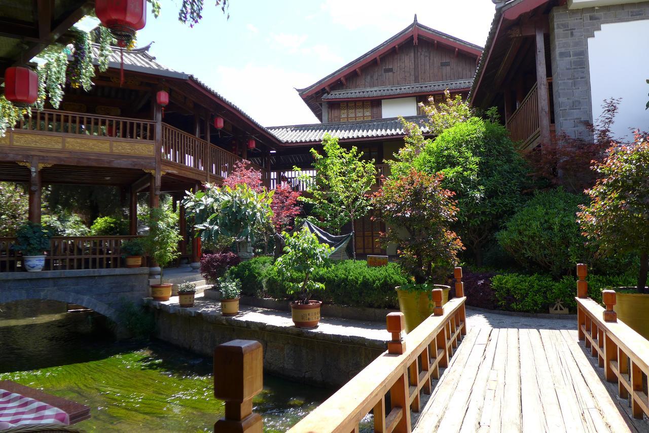 Lijiang Jinfu Hotel Εξωτερικό φωτογραφία