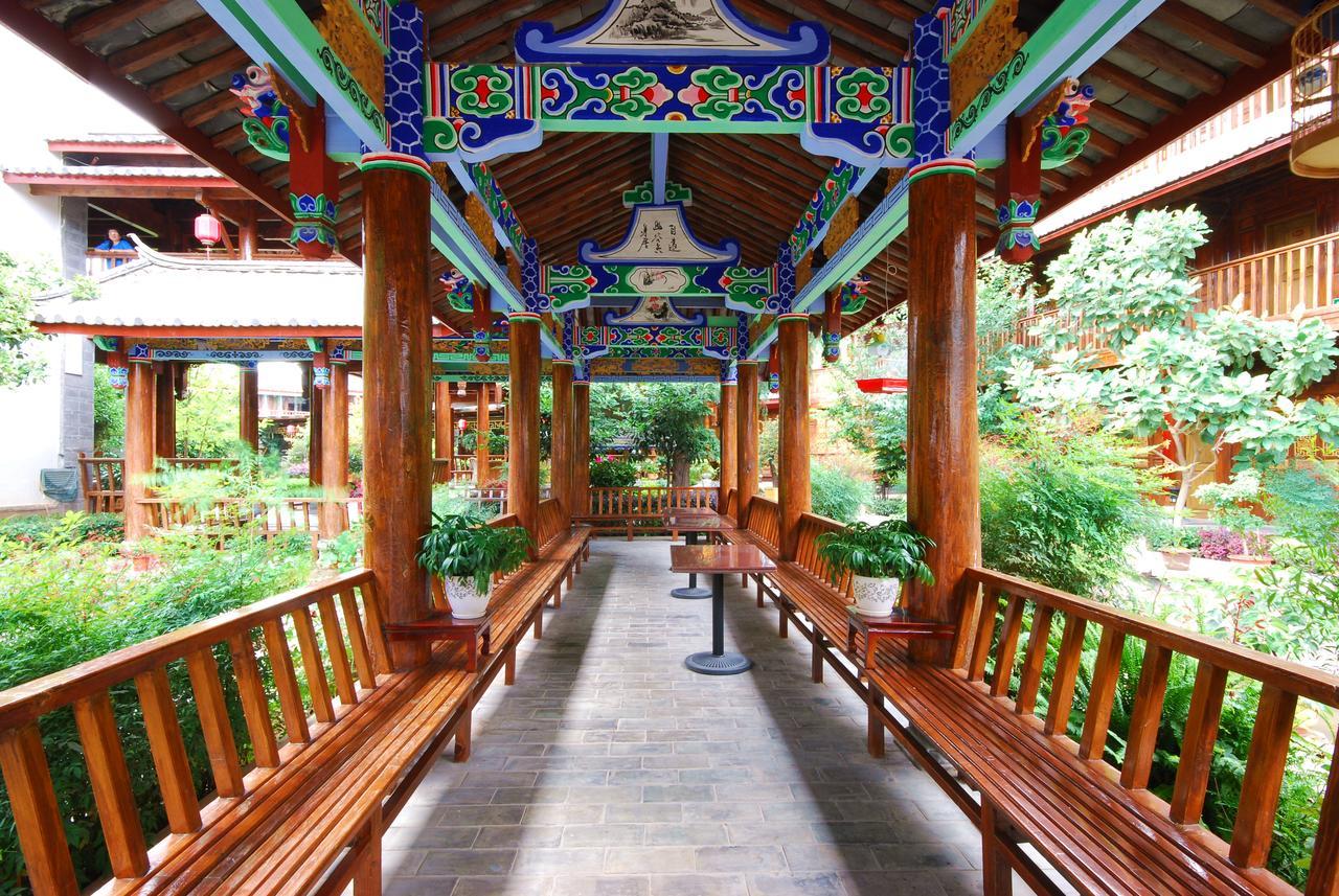 Lijiang Jinfu Hotel Εξωτερικό φωτογραφία