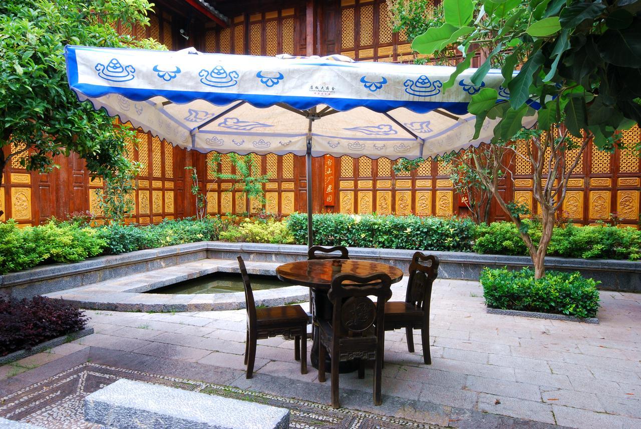 Lijiang Jinfu Hotel Εξωτερικό φωτογραφία