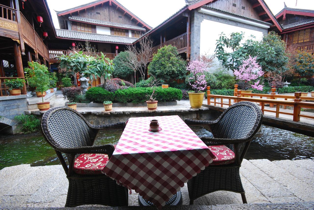 Lijiang Jinfu Hotel Εξωτερικό φωτογραφία