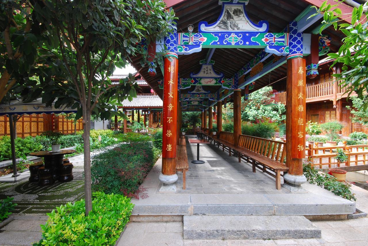 Lijiang Jinfu Hotel Εξωτερικό φωτογραφία